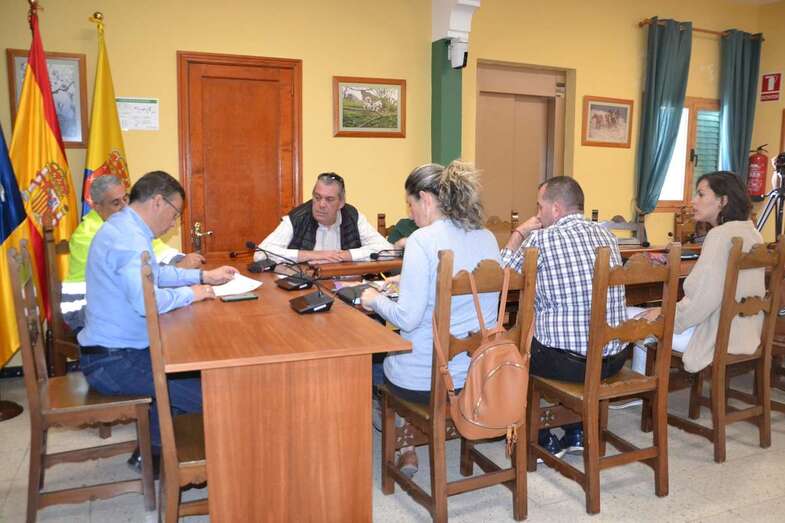 Imagen de la reunión del Gobierno de Valsequillo este jueves (Foto TA)